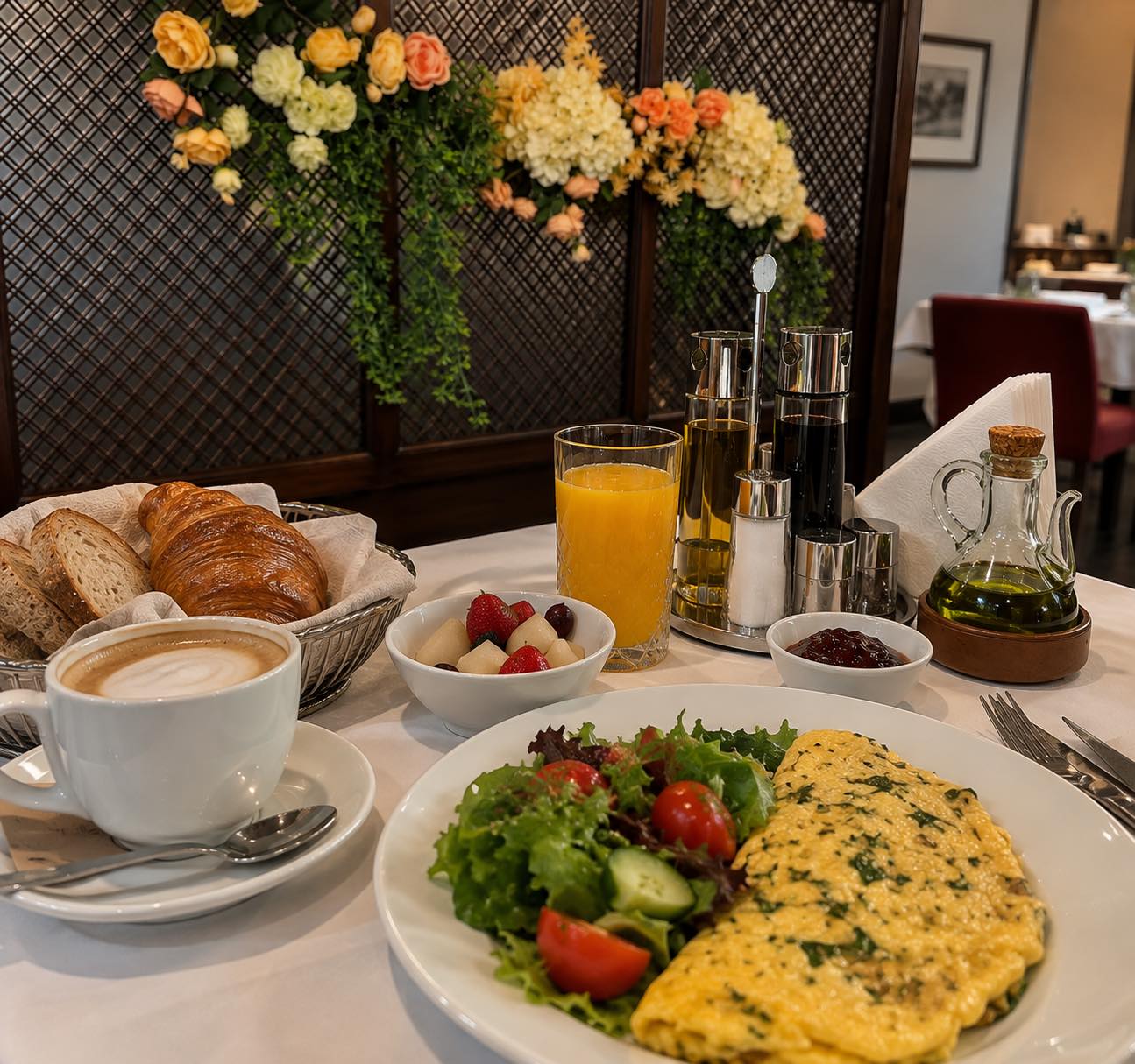 Breakfast served at Restaurant Cardinal